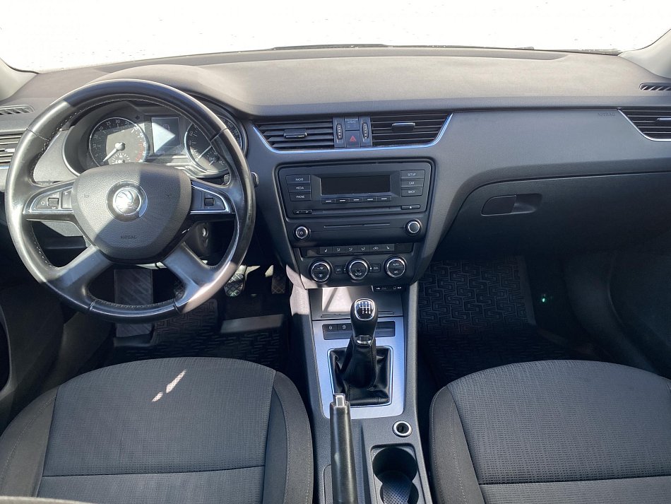 Škoda Octavia III 2.0TDi Elegance