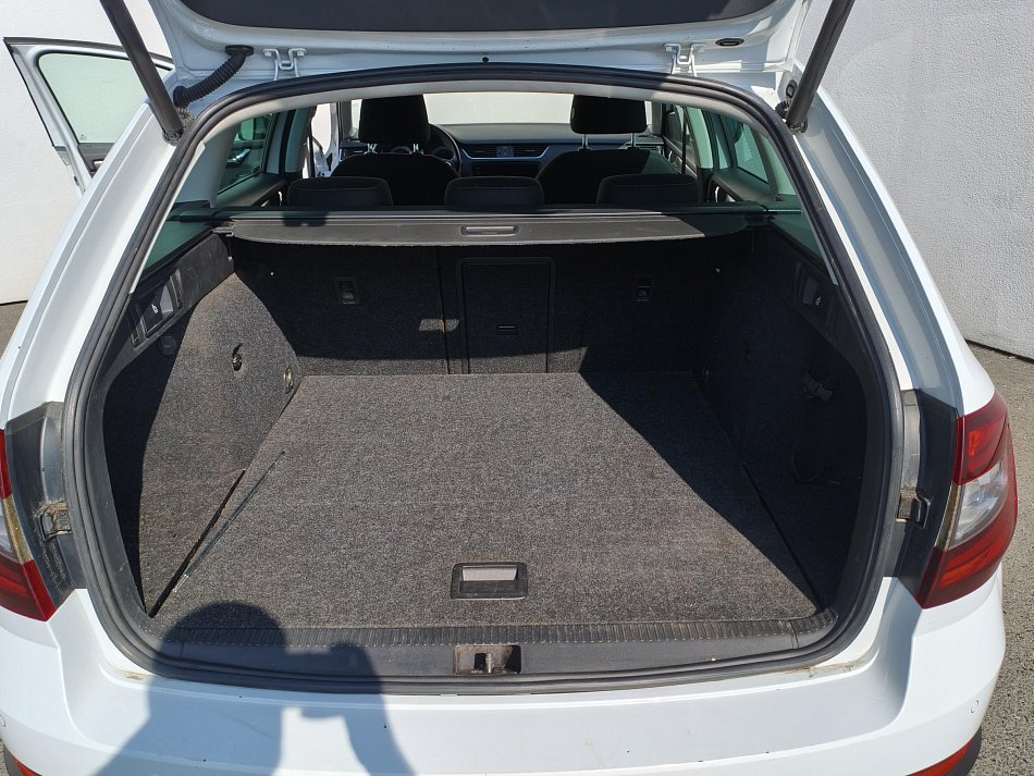 Škoda Octavia III 2.0 TDi Scout 4x4