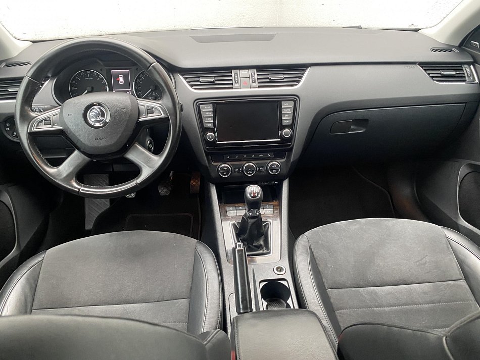 Škoda Octavia III 1.6 TDi Elegance