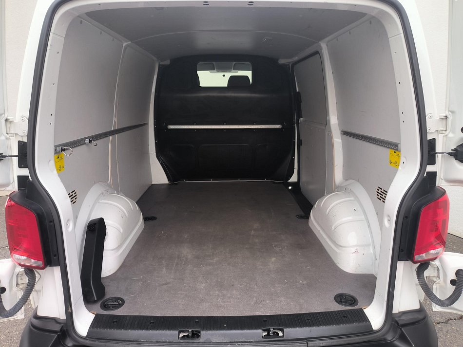 Volkswagen Transporter 2.0TDi  T6.1 L1H1