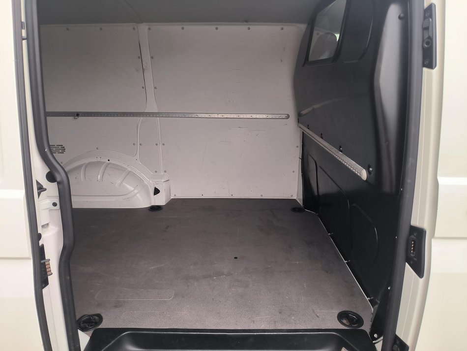 Volkswagen Transporter 2.0TDi  T6.1 L1H1