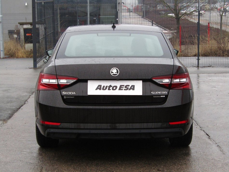 Škoda Superb III 2.0 TDi L&K