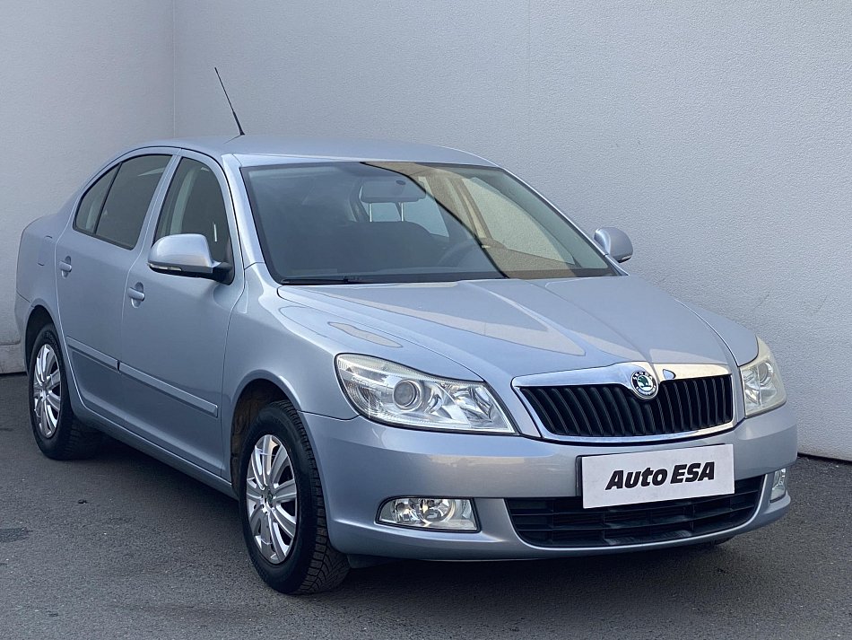 Škoda Octavia II 1.6 MPi Ambiente