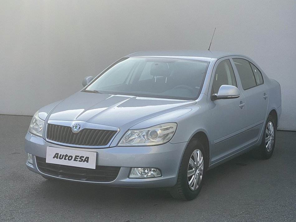 Škoda Octavia II 1.6 MPi Ambiente