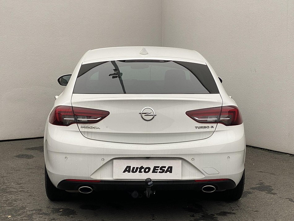 Opel Insignia 2.0 T  4x4