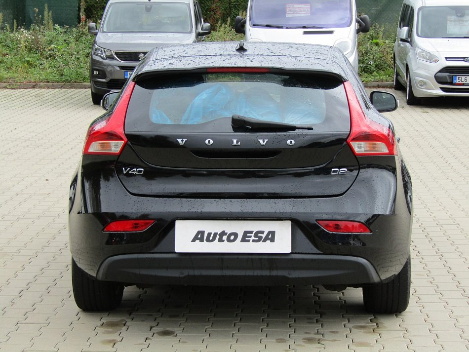 Volvo V40 2.0D 