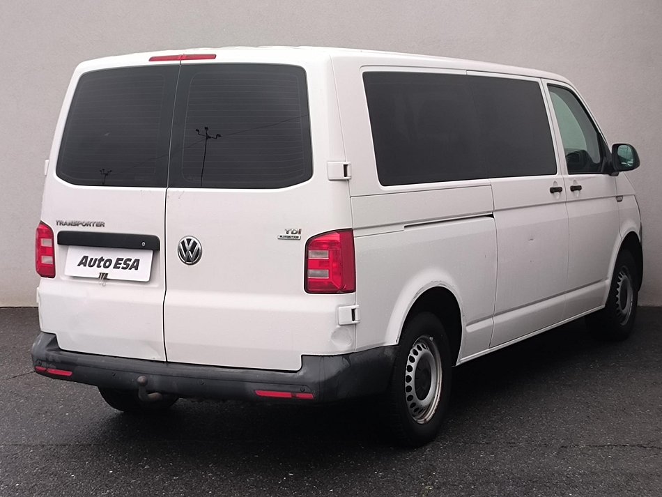 Volkswagen Transporter 2.0TDi  T6 L2 9míst