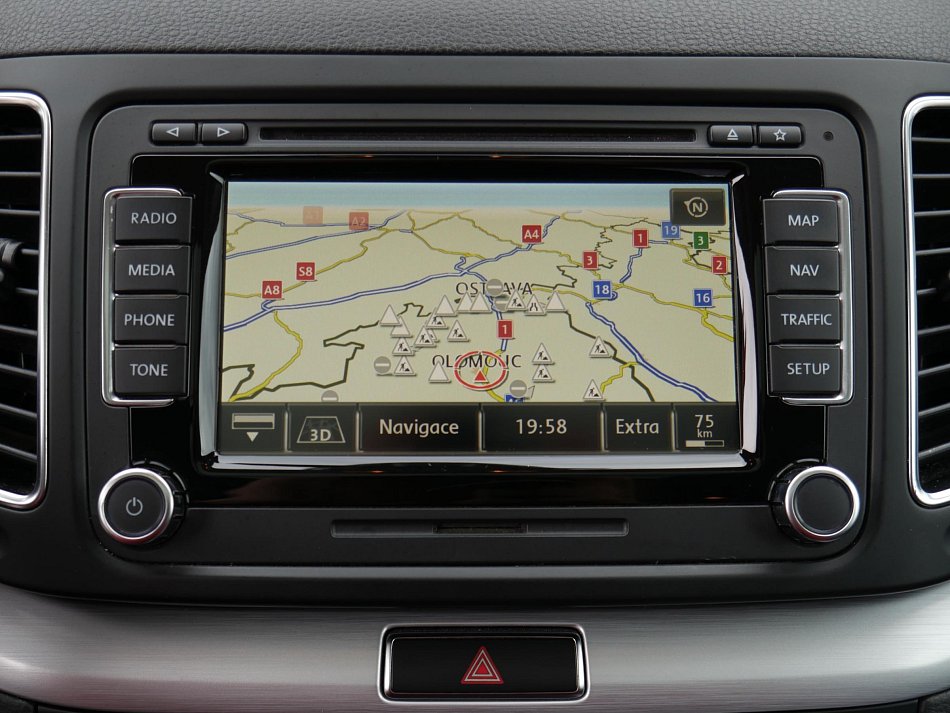 Volkswagen Sharan 2.0 TDi 