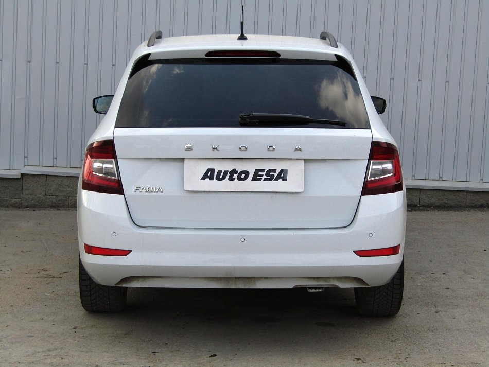 Škoda Fabia III 1.0 TSi Ambition