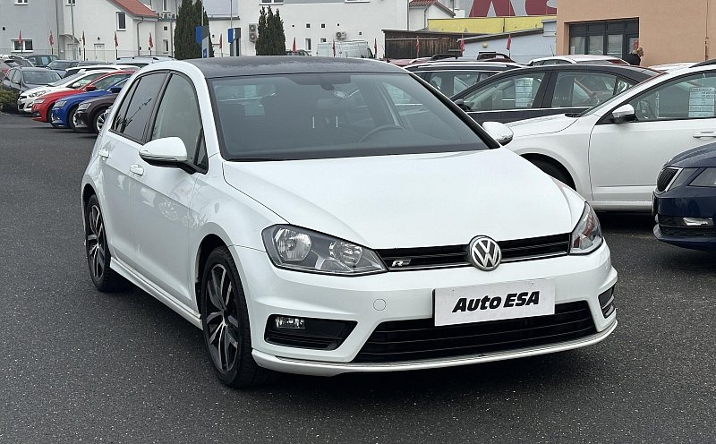 Volkswagen Golf 1.2TSI 