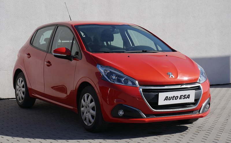 Peugeot 208 1.2PT 