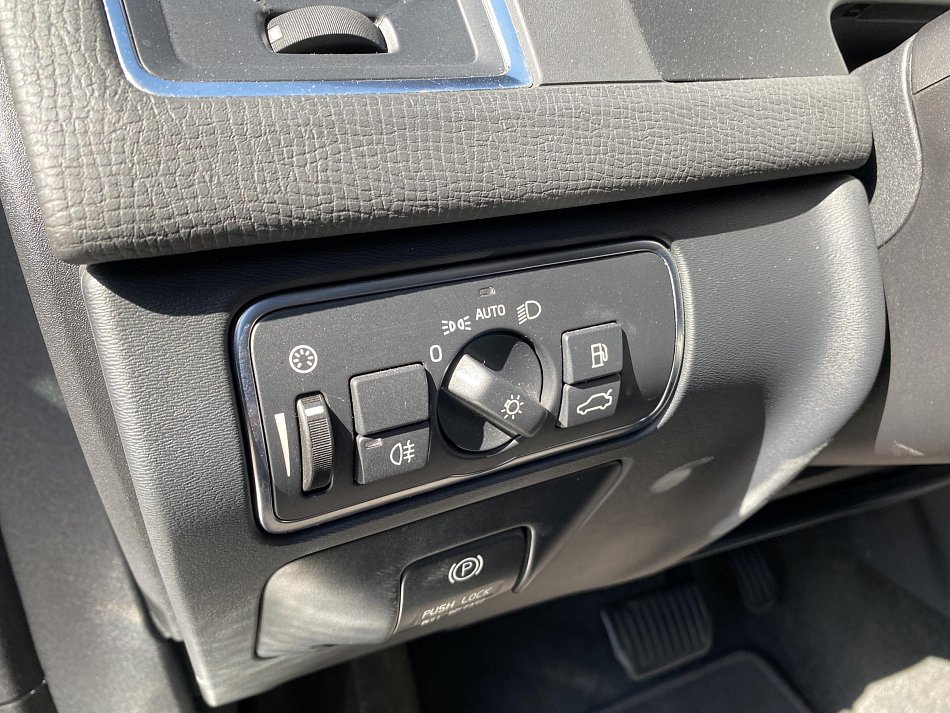 Volvo XC60 2.4 D5  4x4