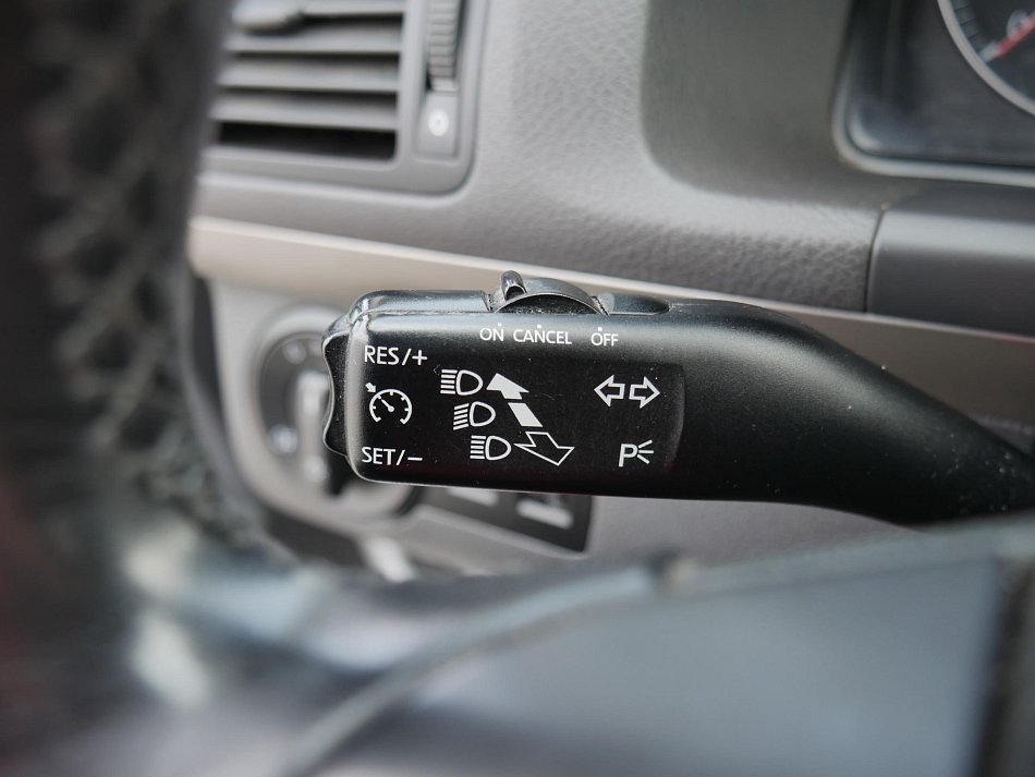 Volkswagen Touran 1.9 TDi 