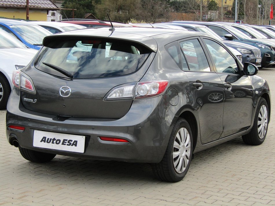 Mazda 3 1.6 i 