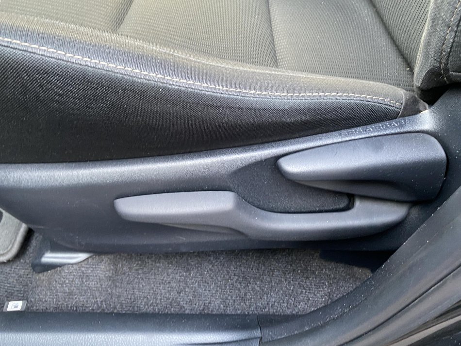 Toyota RAV4 2.0 D-4D Active