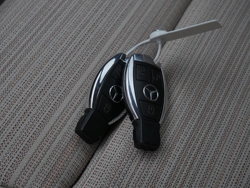 Mercedes-Benz Třída C 1.8i 