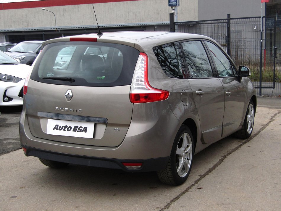 Renault Grand Scénic 1.9dCi 