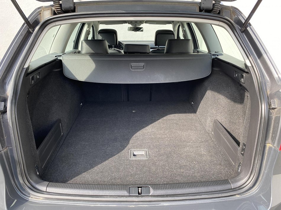 Volkswagen Passat 2.0TDi 