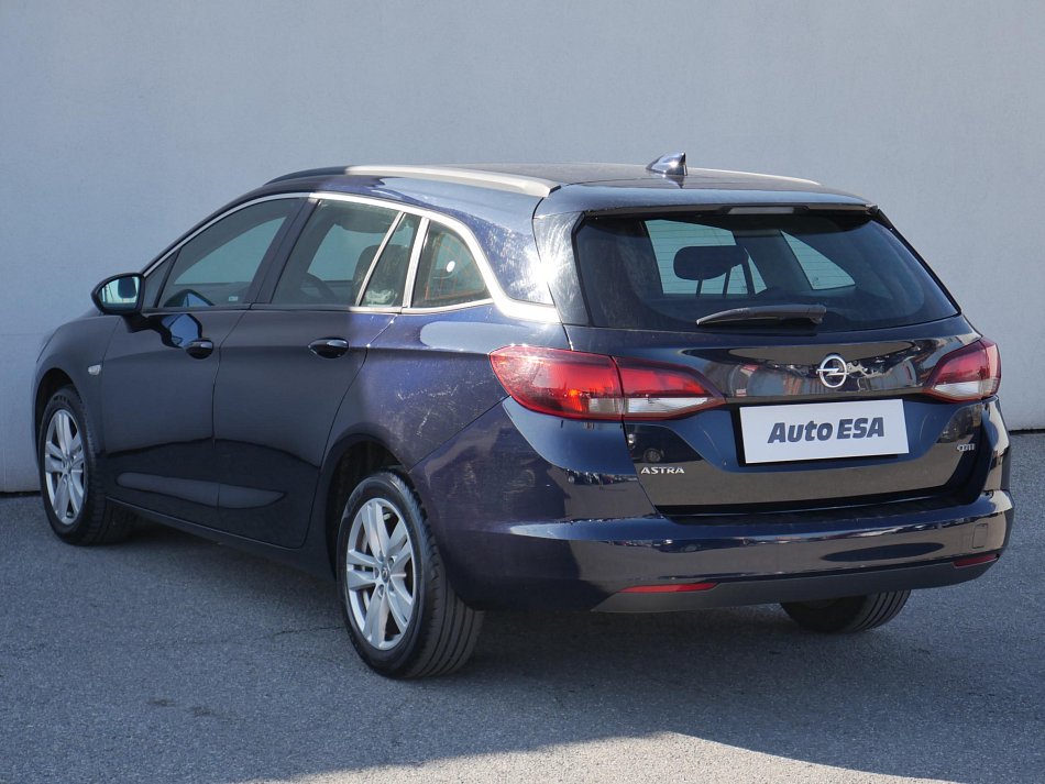 Opel Astra 1.6 CDTi 