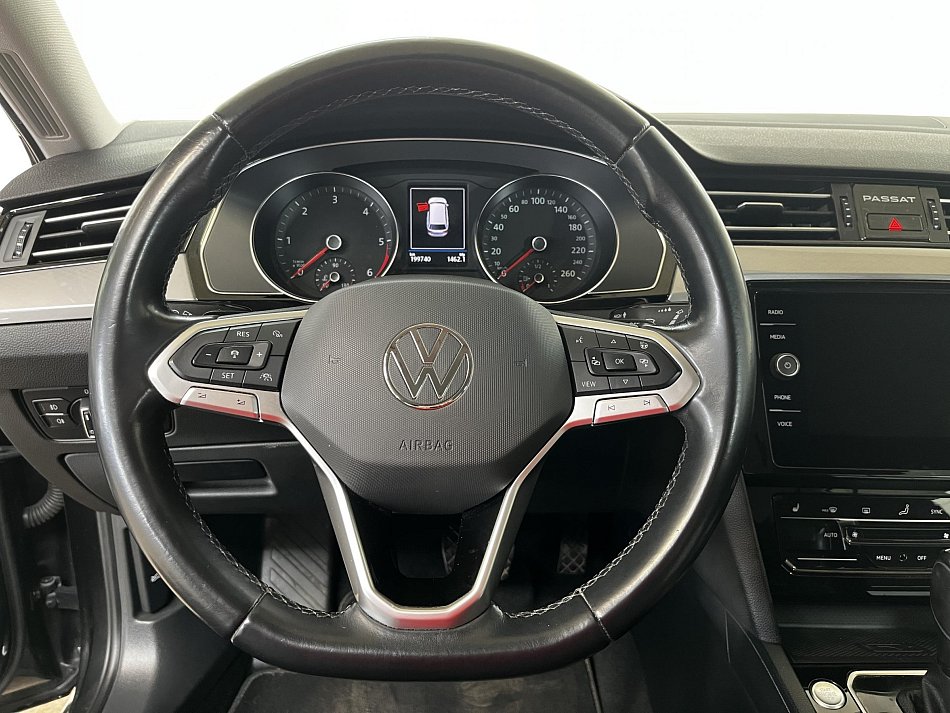 Volkswagen Passat 2.0 TDi 
