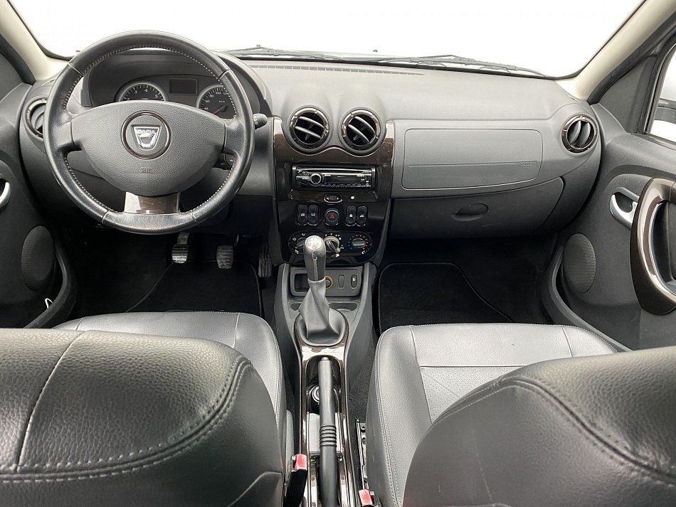 Dacia Duster 1.6 i Prestige