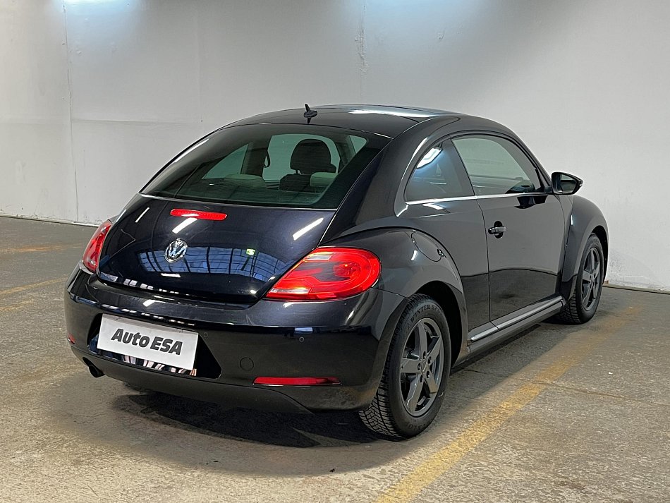 Volkswagen Beetle 1.6 TDi 