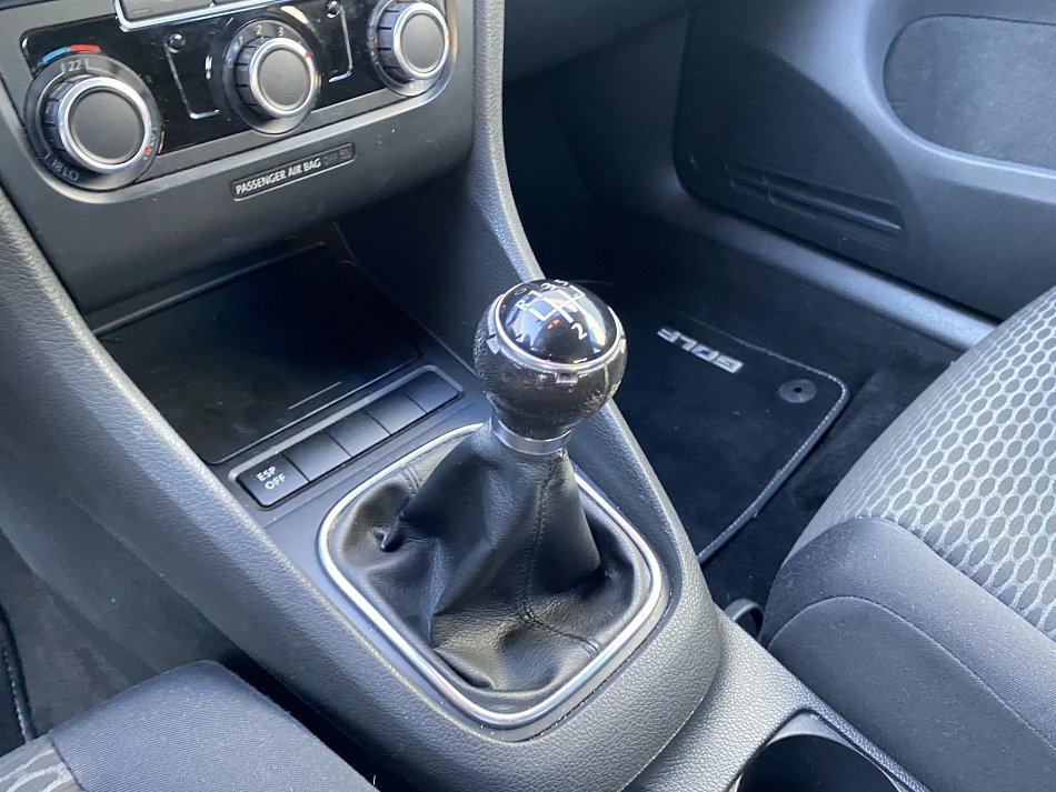 Volkswagen Golf 1.6i Trendline