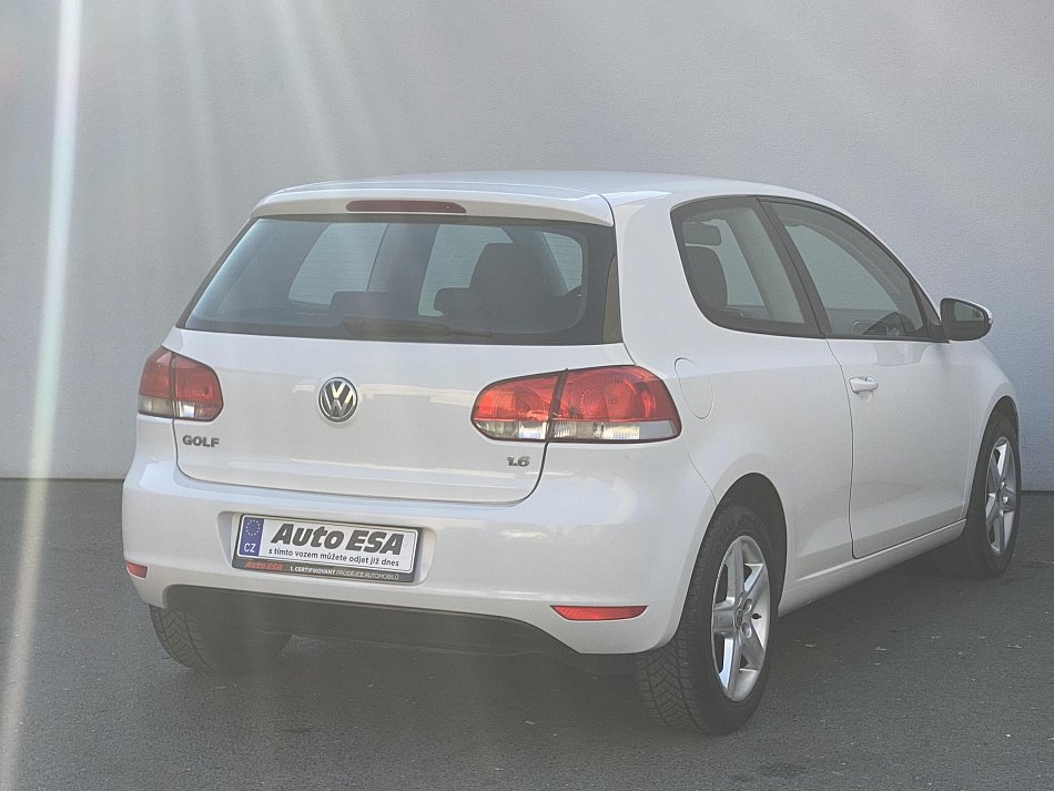 Volkswagen Golf 1.6i Trendline