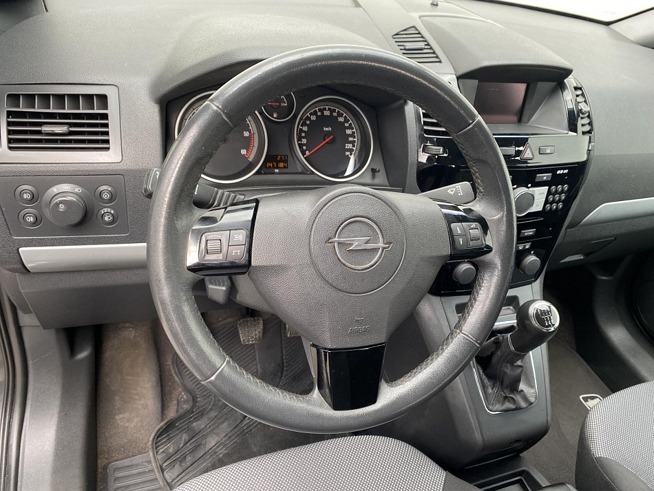 Opel Zafira 1.7 CDTi Edition111 7míst