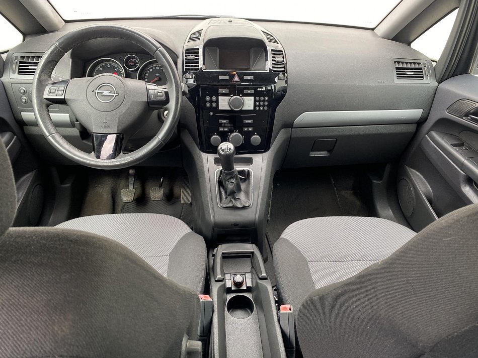 Opel Zafira 1.7 CDTi Edition111 7míst
