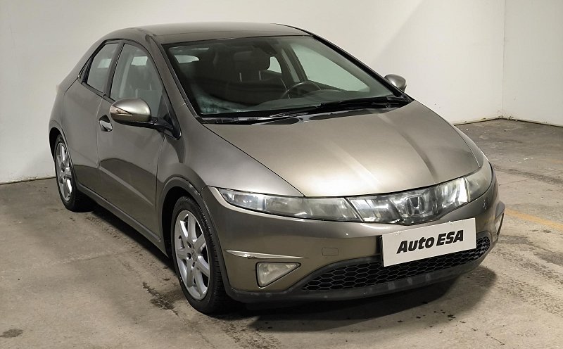 Honda Civic 1.8 i-VTEC 