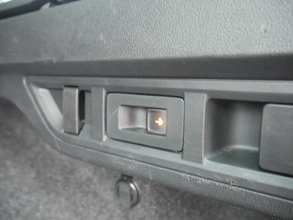 Škoda Octavia IV 2.0 TDi 