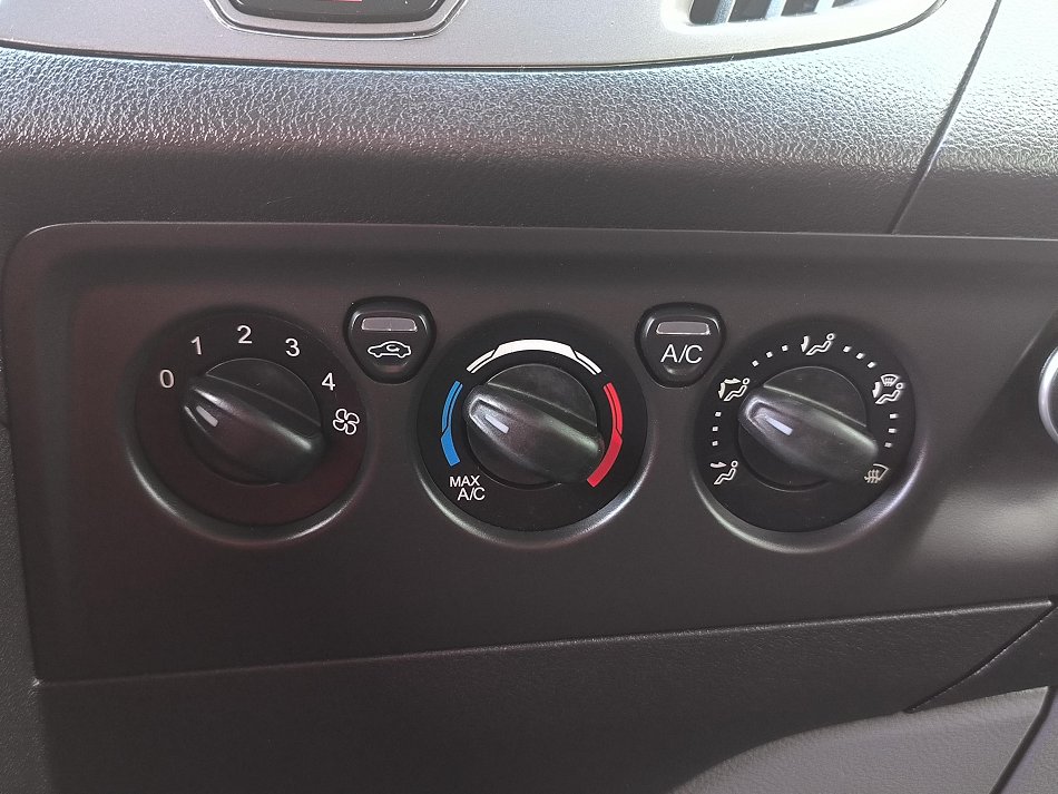 Ford Transit Custom 2.0TDCi Trend L2 9míst