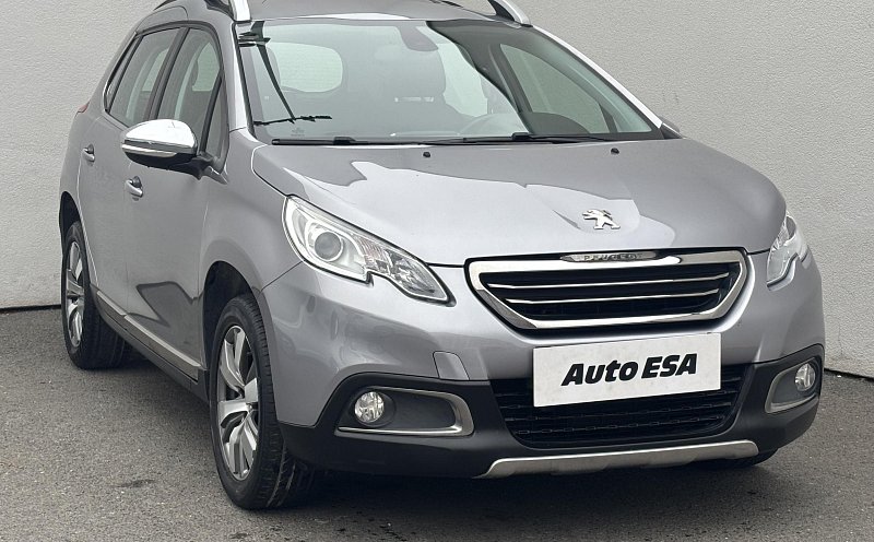 Peugeot 2008 1.2 VTi Allure