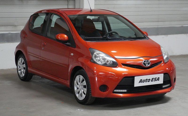 Toyota Aygo 1.0i 