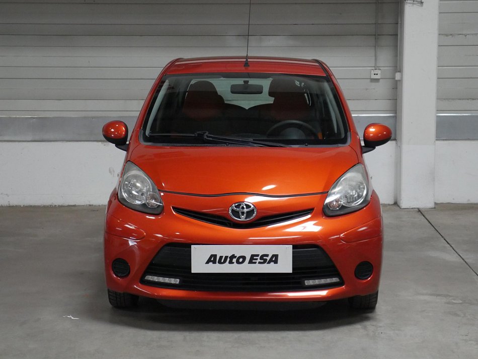 Toyota Aygo 1.0i 