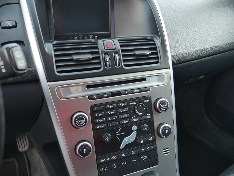 Volvo XC60 2.4 D5  4x4