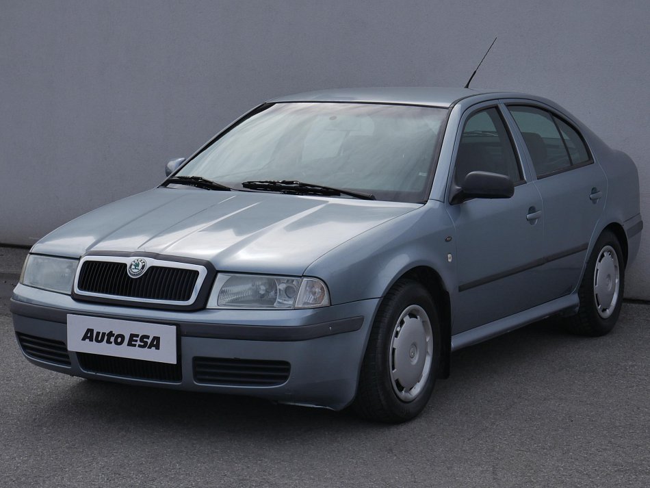 Škoda Octavia 1.6i Elegance