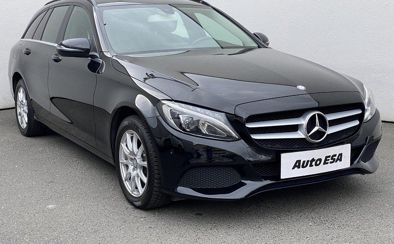 Mercedes-Benz Třída C 2.2CDi  C220