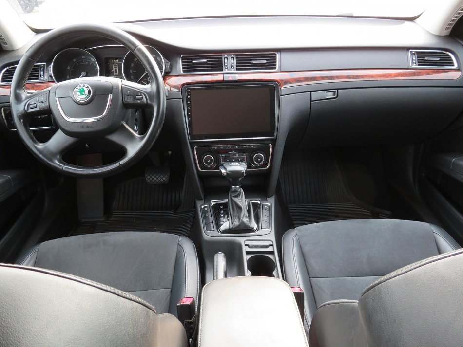 Škoda Superb II 3.6 V6  4x4