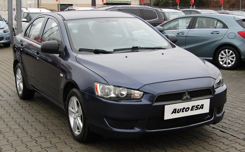 Mitsubishi Lancer 1.8i 