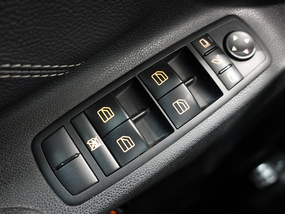 Mercedes-Benz Třída M 3.0 CDi  4Mat