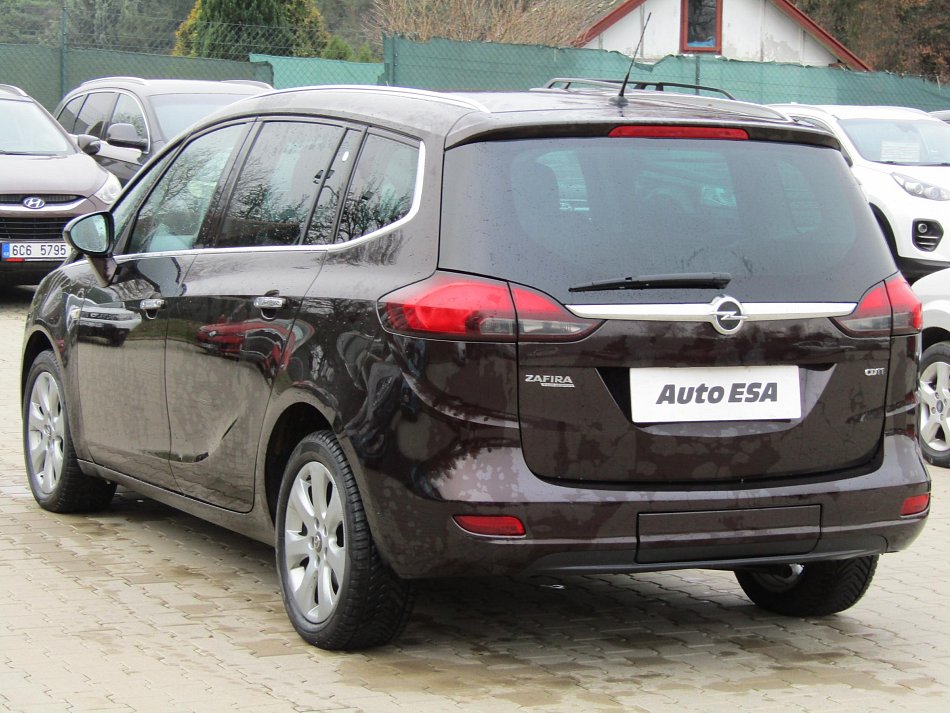 Opel Zafira 2.0CDTi 