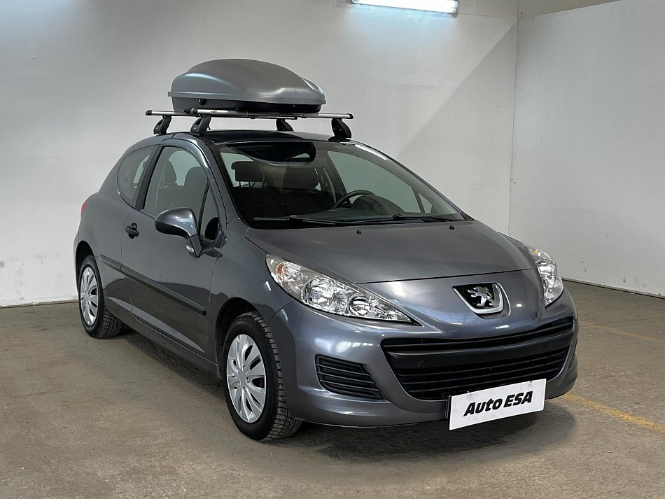 Peugeot 207 1.4i 