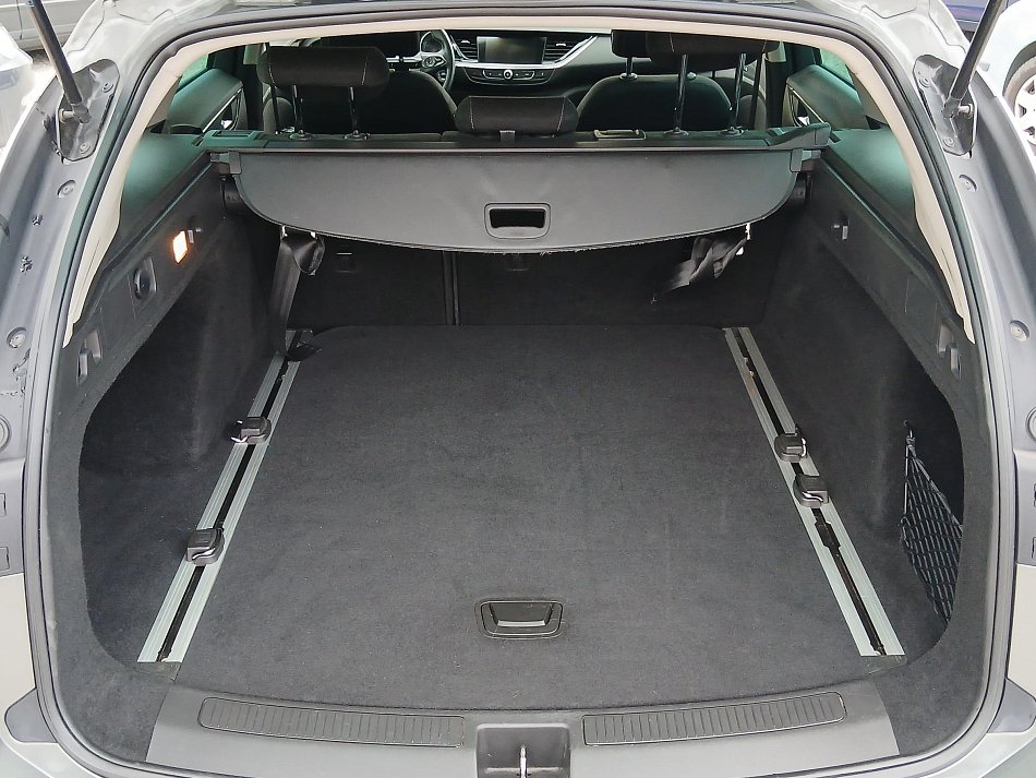 Opel Insignia 2.0CDTi 