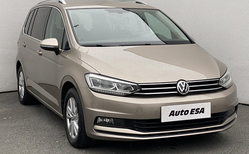 Volkswagen Touran 1.5 TSi Highline