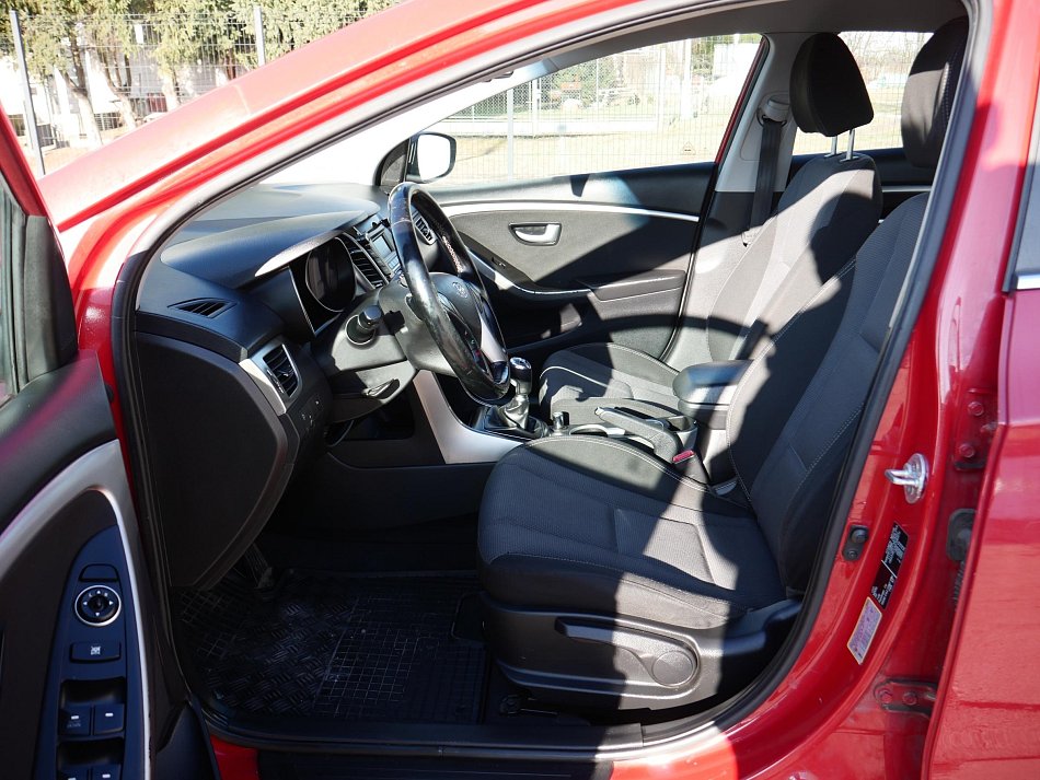 Hyundai I30 1.6 CRDi 