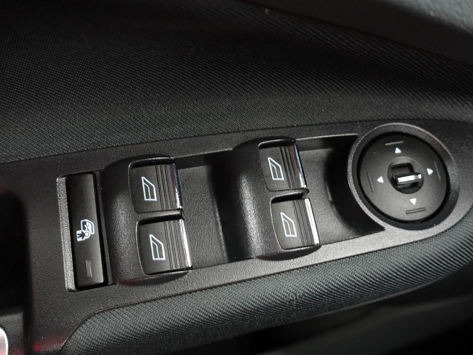 Ford Grand C-MAX 1.6 TDCI  7míst