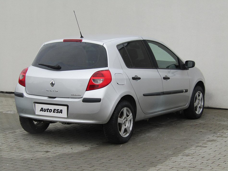 Renault Clio 1.5DCi 