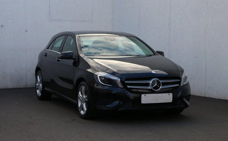 Mercedes-Benz Třída A 1.6 Style A180